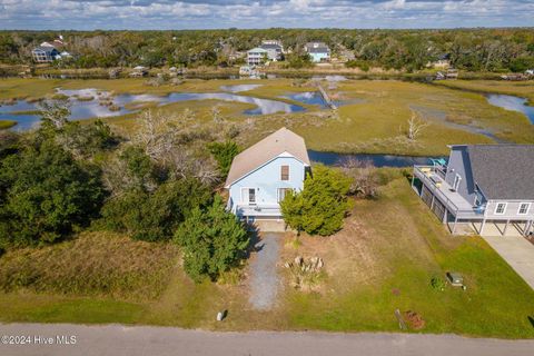 A home in Oak Island