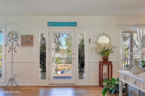 A home in Oak Island