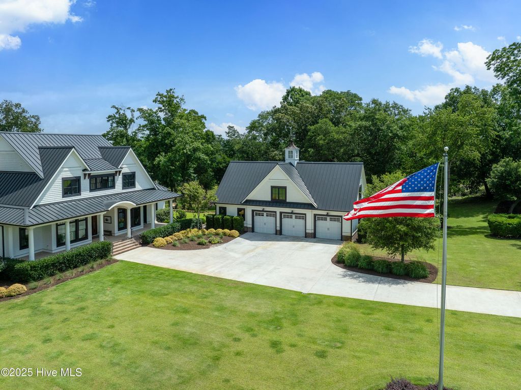 Photo of 223 Dugald Lane, Hampstead, NC 28443 (MLS # 100520866)