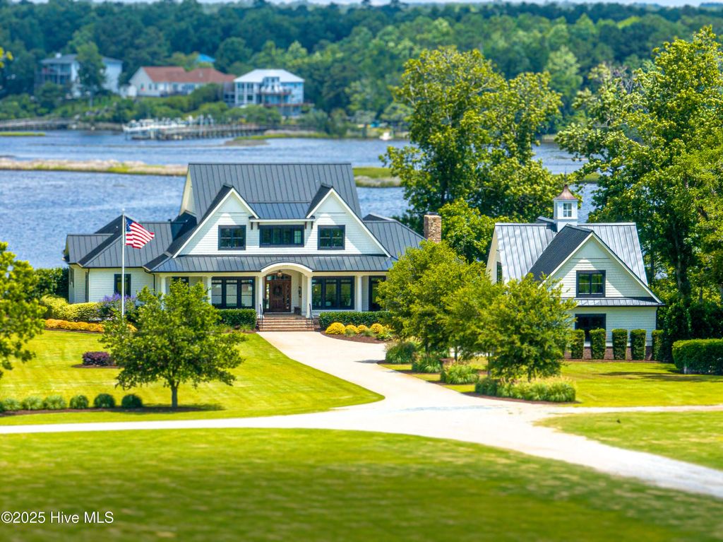 Photo of 223 Dugald Lane, Hampstead, NC 28443 (MLS # 100520866)