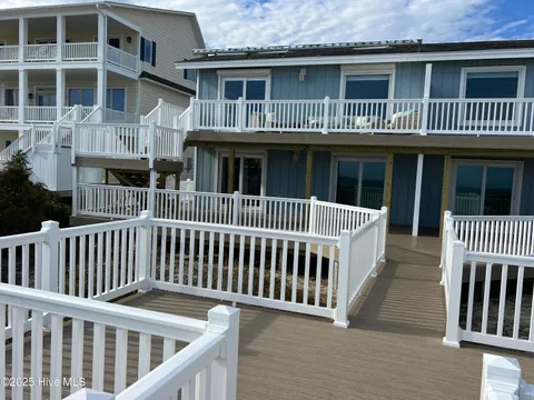 4705 Ocean Drive W, Emerald Isle, NC 28594 - #: 100497143
