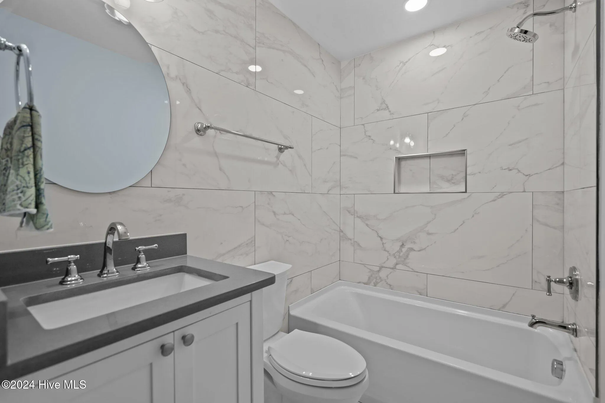 Wilmington, North Carolina 28409, United States, 4 Bedrooms Bedrooms, ,3 BathroomsBathrooms,Residential,Active,34090