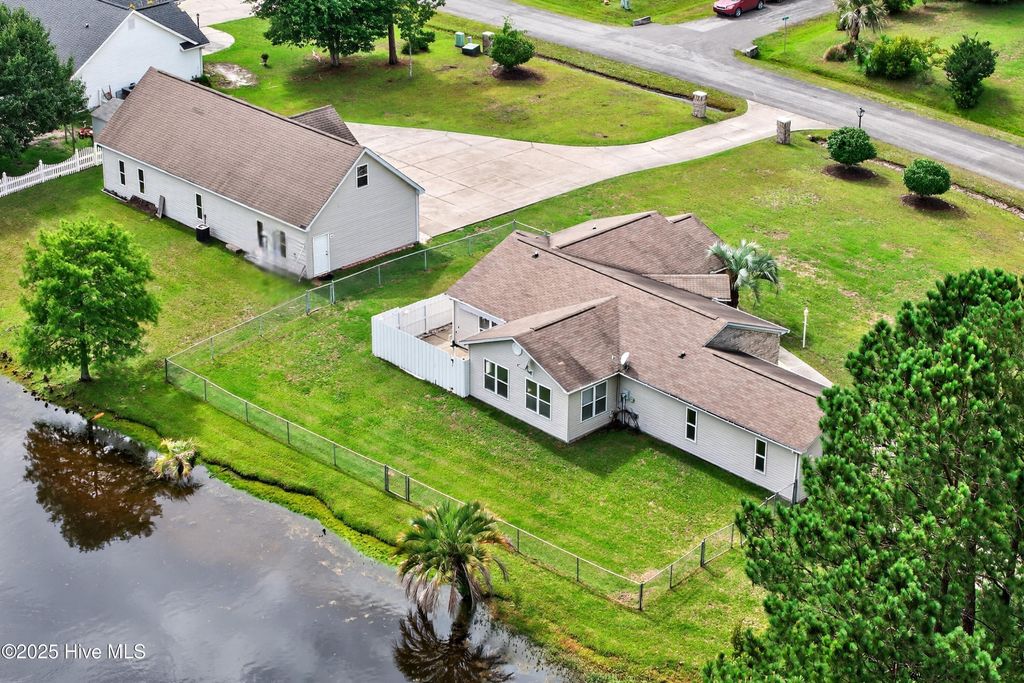 Photo of 131 Pine Lake Circle SW, Ocean Isle Beach, NC 28469 (MLS # 100513022)