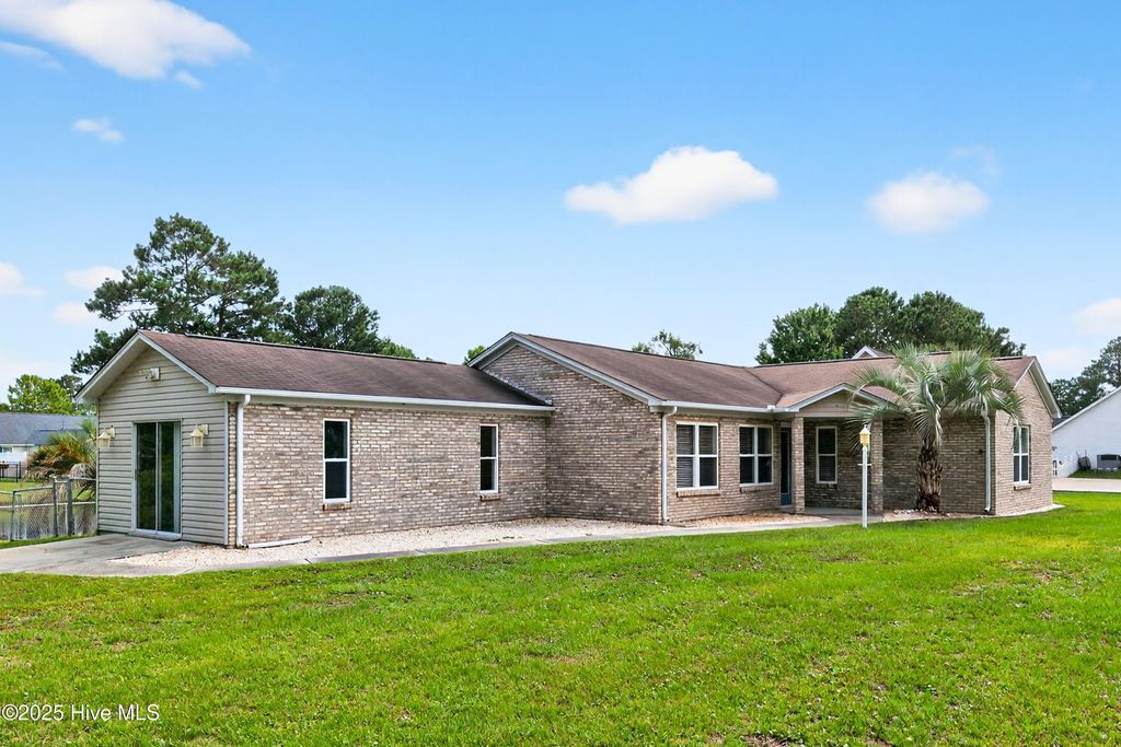 Photo of 131 Pine Lake Circle SW, Ocean Isle Beach, NC 28469 (MLS # 100513022)