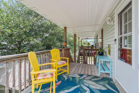 A home in Oak Island