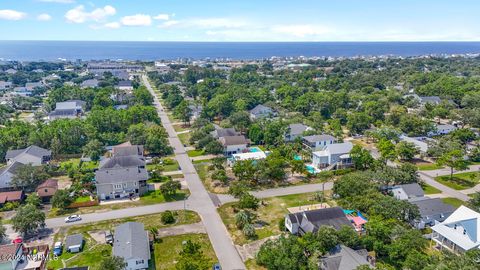 A home in Oak Island