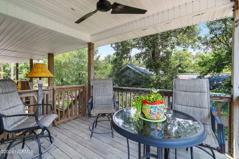 A home in Oak Island