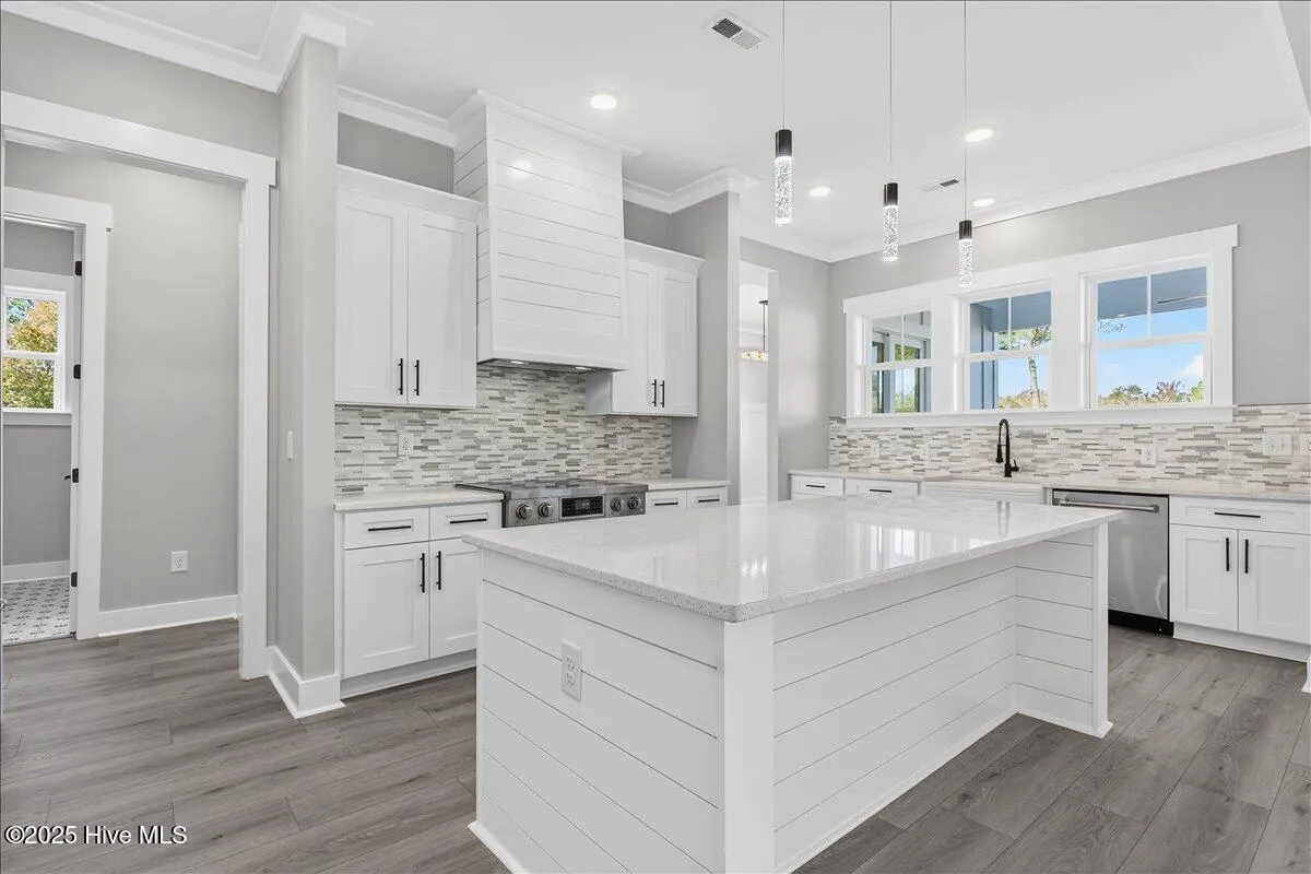 Calabash, North Carolina 28467, United States, 4 Bedrooms Bedrooms, ,4 BathroomsBathrooms,Residential,Active,244447