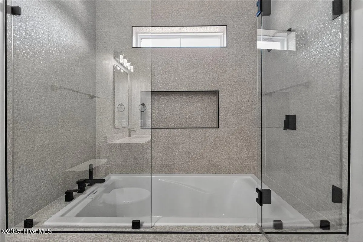 Calabash, North Carolina 28467, United States, 4 Bedrooms Bedrooms, ,4 BathroomsBathrooms,Residential,Active,244447