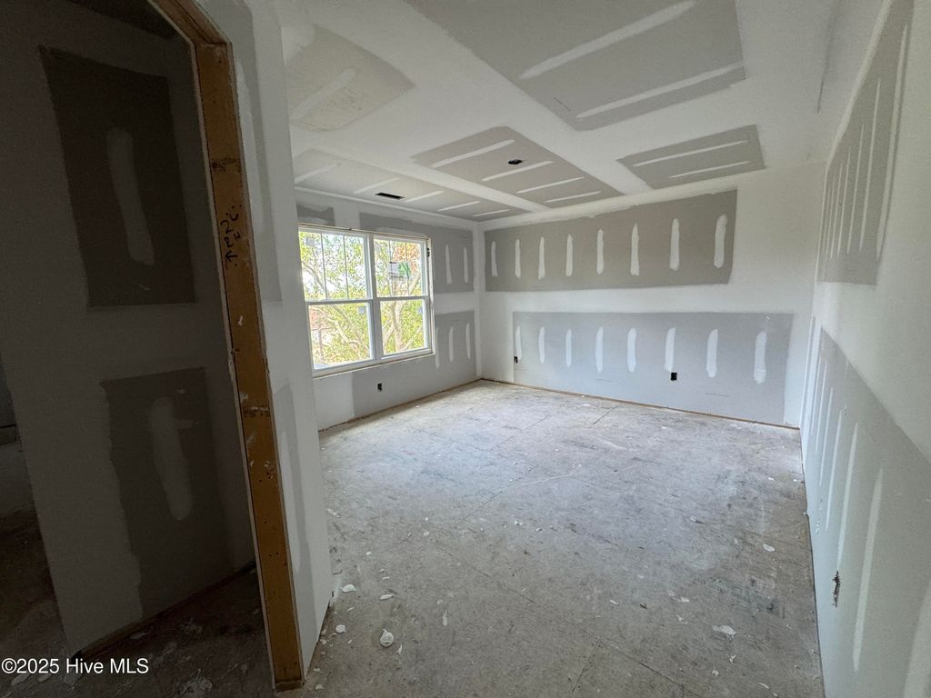 Photo of 113 Avon Drive, Hubert, NC 28539 (MLS # 100528719)