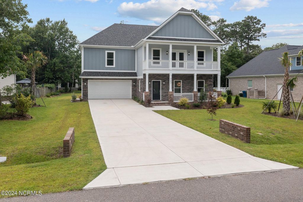 Photo of 505 N Shore Drive, Sneads Ferry, NC 28460 (MLS # 100511665)