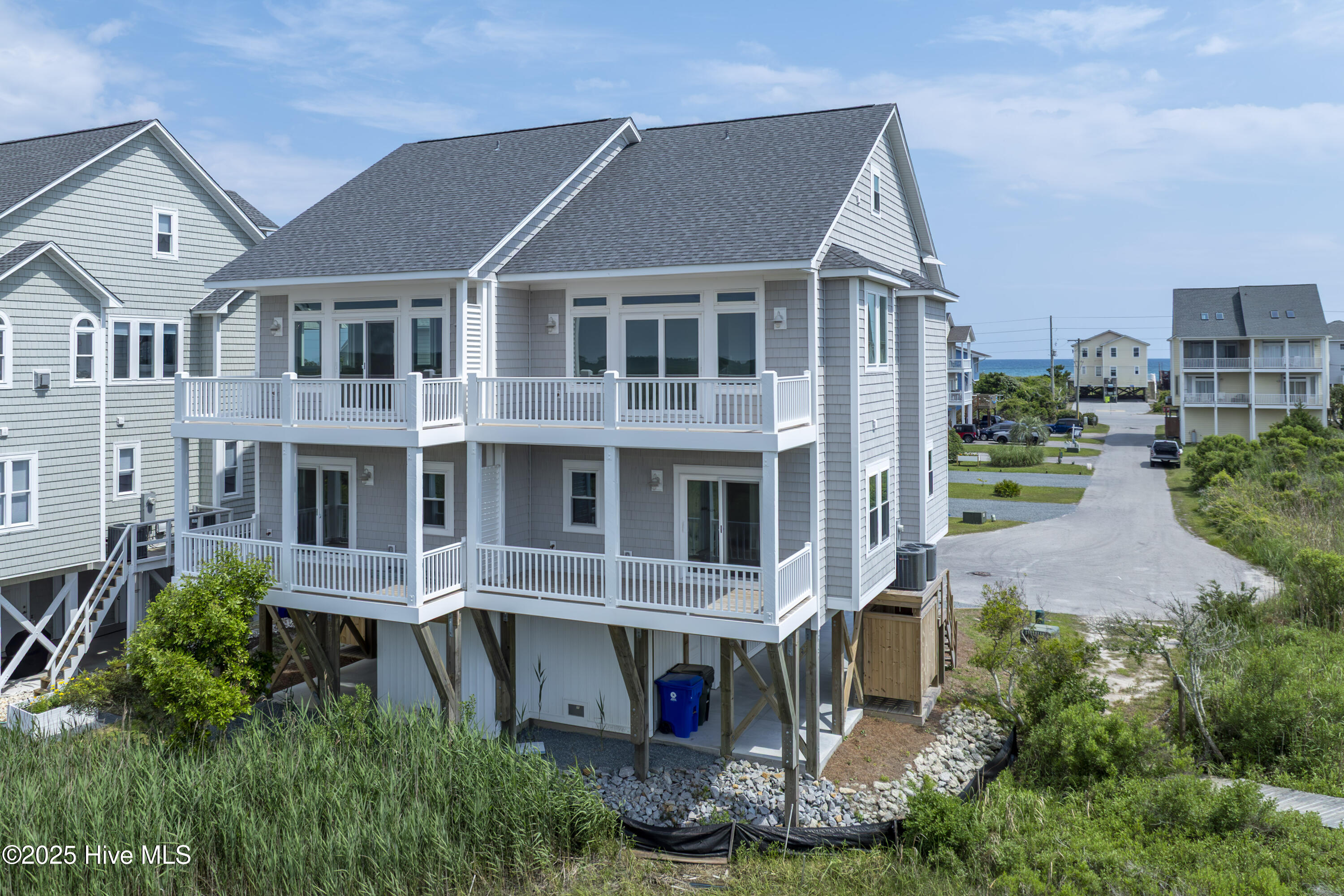 130 Sea Oaks Court