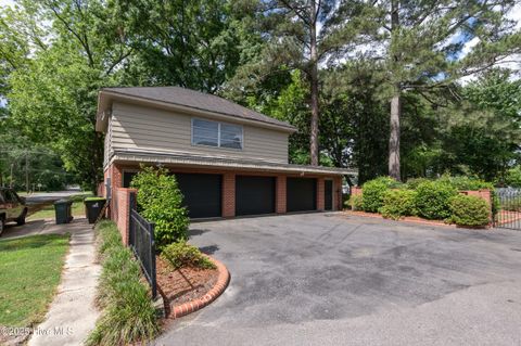 A home in Farmville