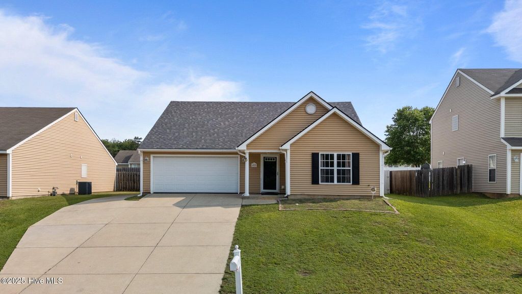 Photo of 6920 Moss Creek Way, Rocky Mount, NC 27804 (MLS # 100512190)