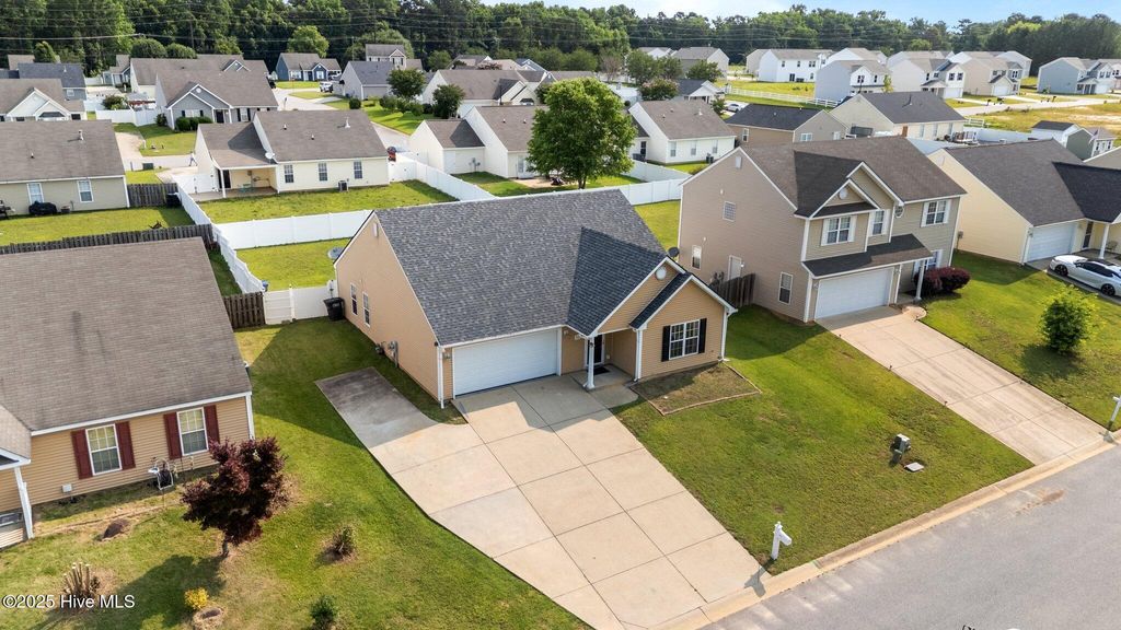 Photo of 6920 Moss Creek Way, Rocky Mount, NC 27804 (MLS # 100512190)