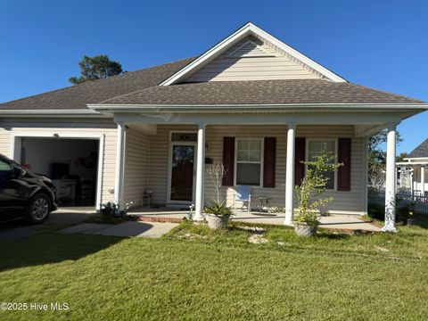 Photo of 4975 N Hampton Drive SE, Southport, NC 28461 (MLS # 100536834)