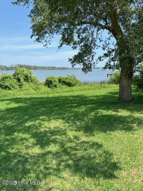 114 Hunting Bay Drive Cape Carteret NC 28584