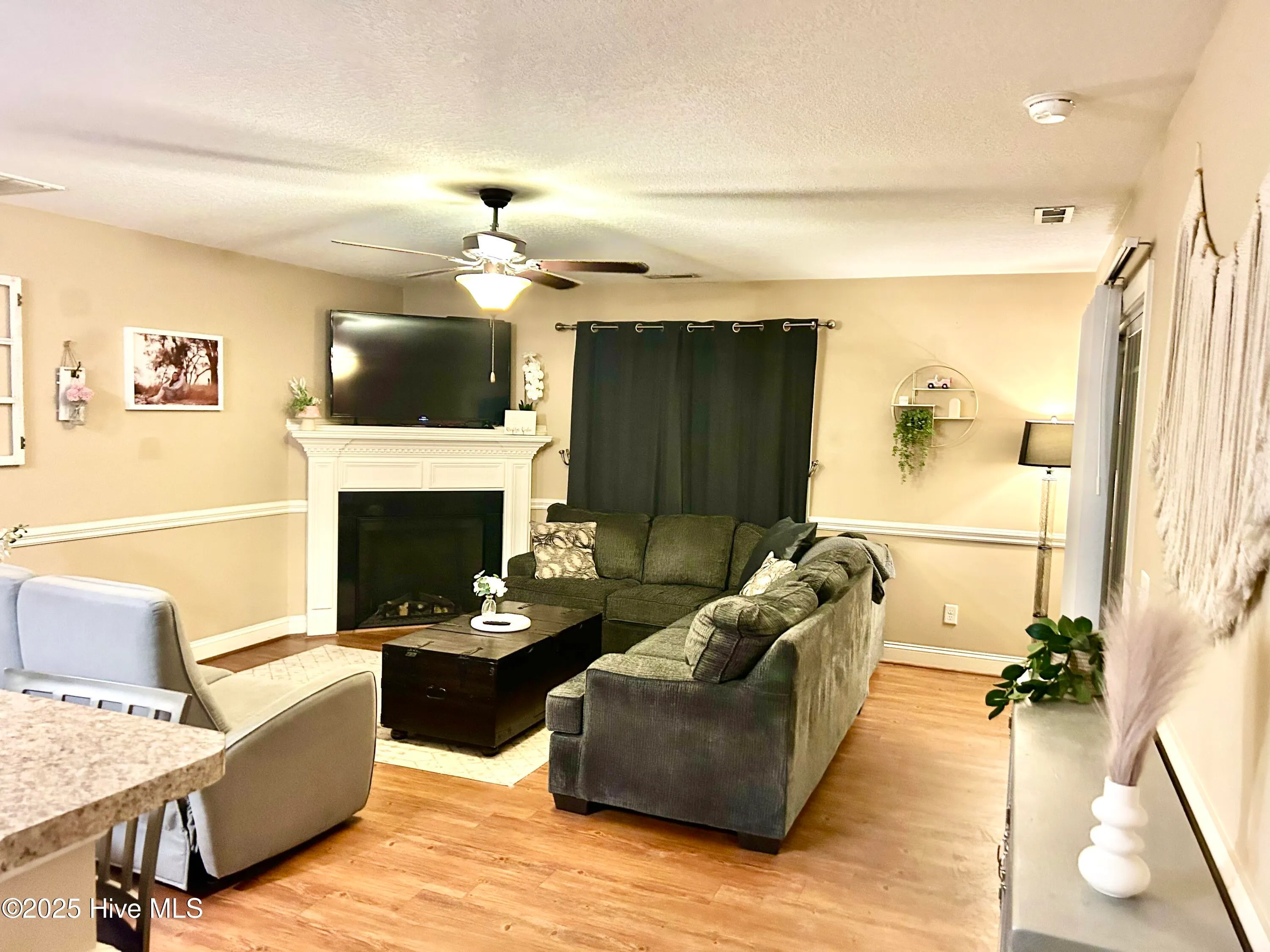 Greenville, North Carolina 27834, United States, 3 Bedrooms Bedrooms, ,3 BathroomsBathrooms,Residential,Pending,17521