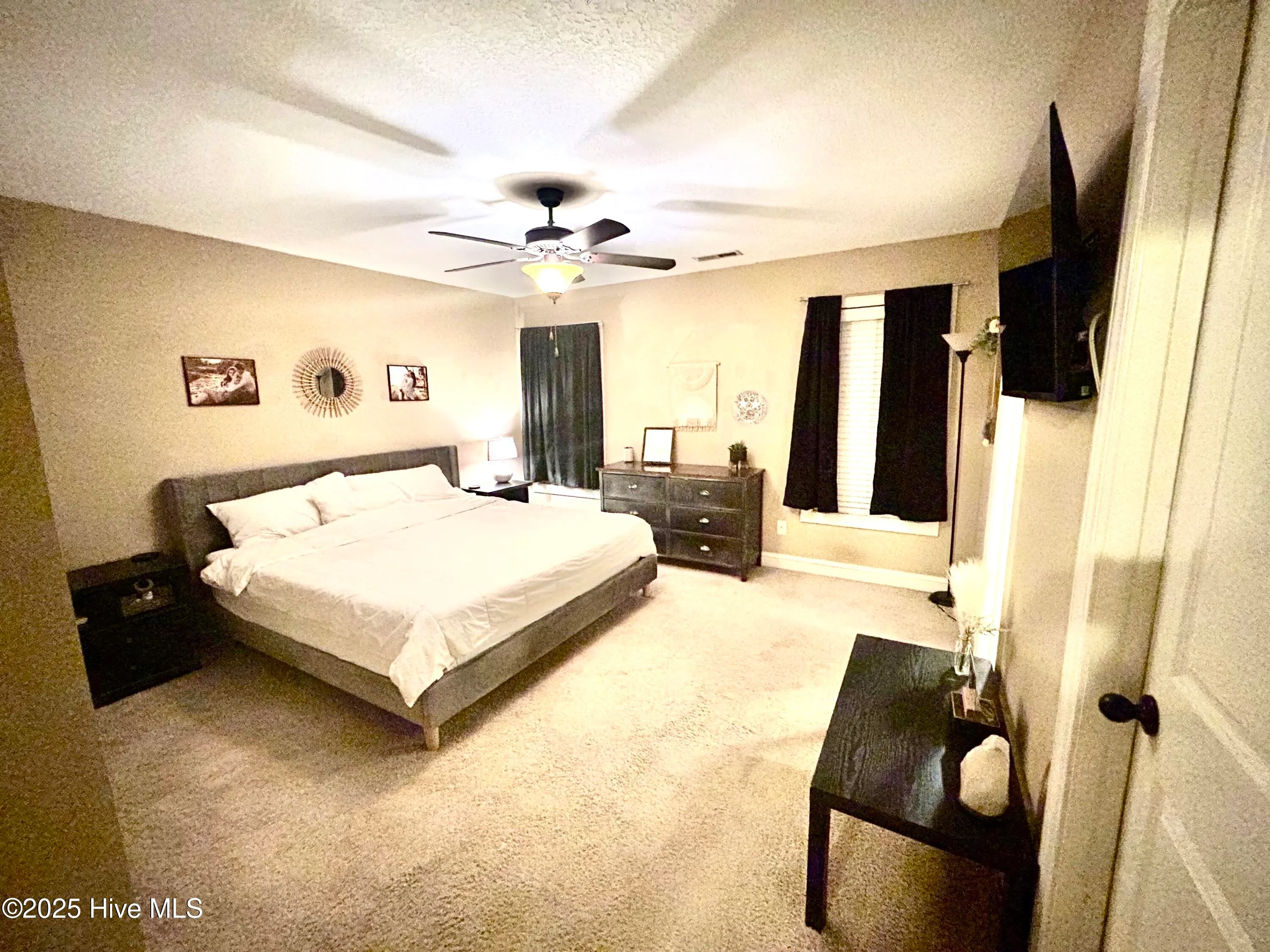 Greenville, North Carolina 27834, United States, 3 Bedrooms Bedrooms, ,3 BathroomsBathrooms,Residential,Pending,17521