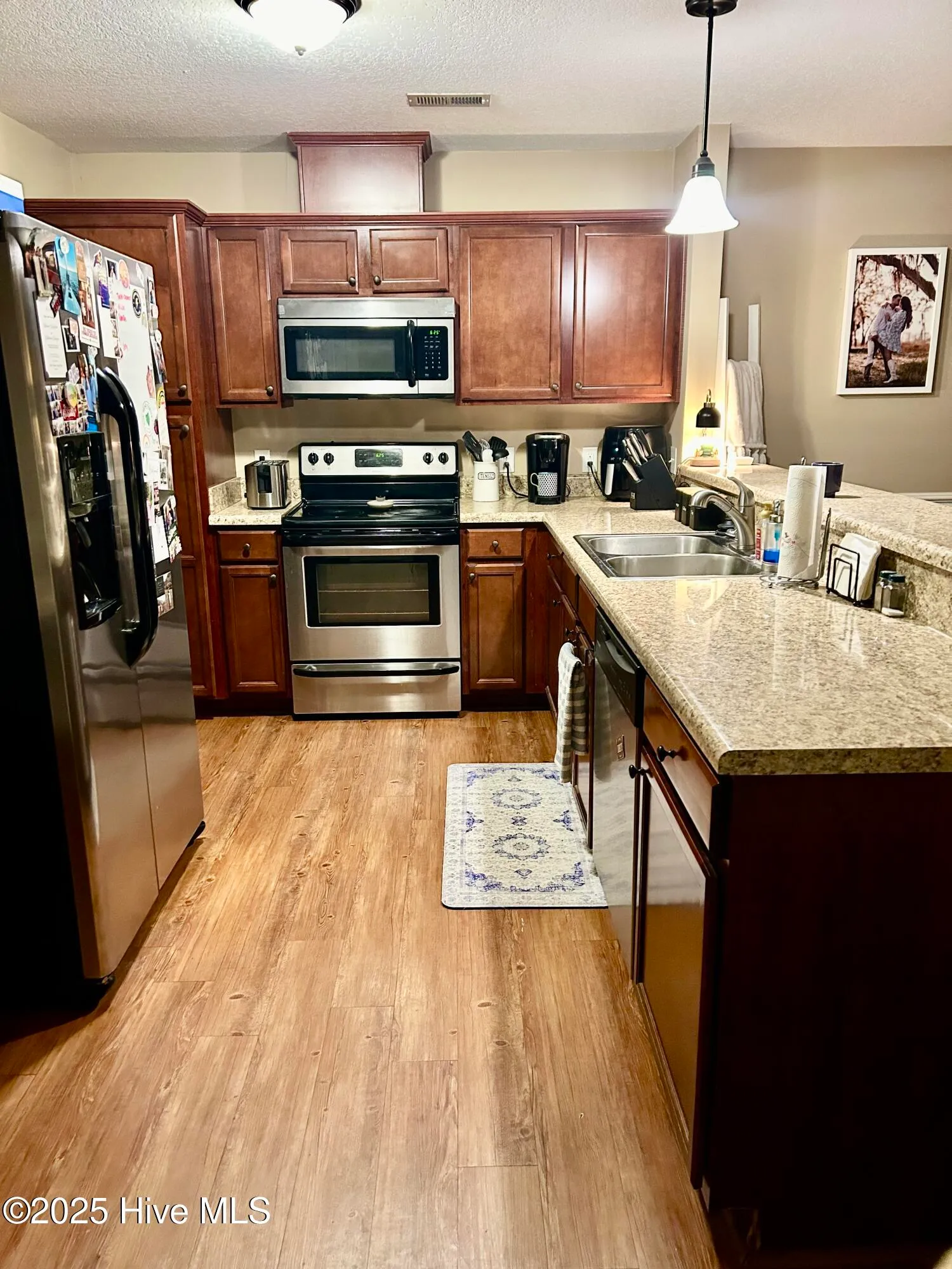 Greenville, North Carolina 27834, United States, 3 Bedrooms Bedrooms, ,3 BathroomsBathrooms,Residential,Pending,17521