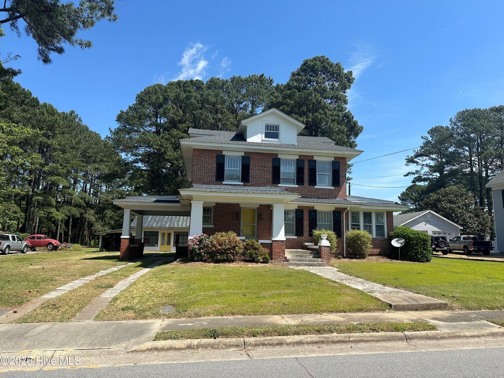 Photo of 206 Main Street, Severn, NC 27877 (MLS # 100505054)