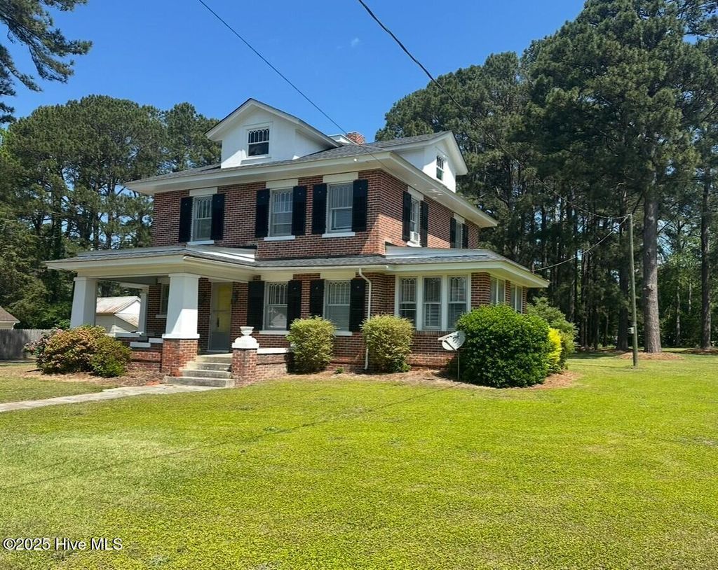 Photo of 206 Main Street, Severn, NC 27877 (MLS # 100505054)