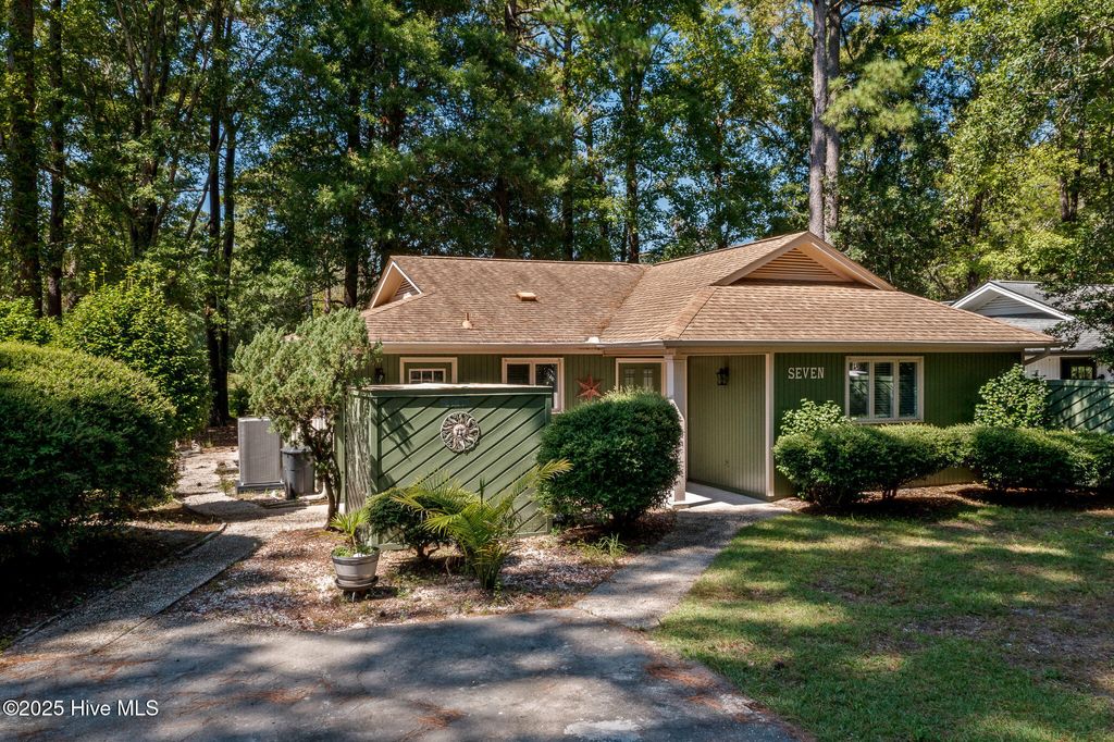 Photo of 7 Gate 11 SW, Carolina Shores, NC 28467 (MLS # 100531845)