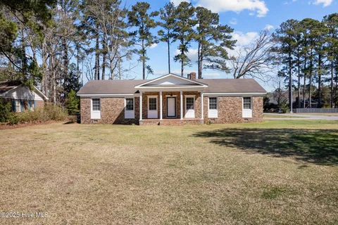 MLS: 100495463