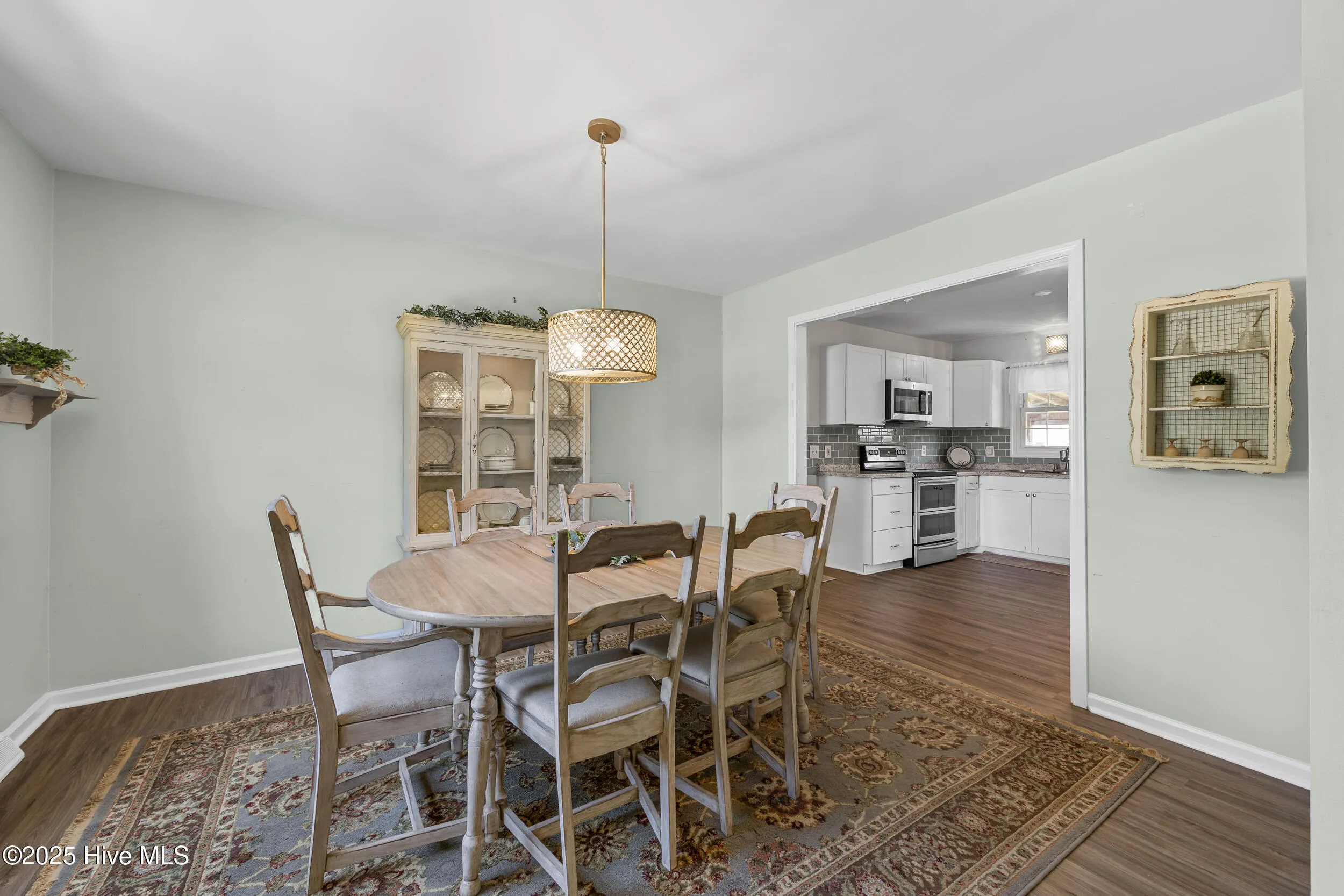 Wilmington, North Carolina 28411, United States, 3 Bedrooms Bedrooms, ,2 BathroomsBathrooms,Residential,Pending,181240