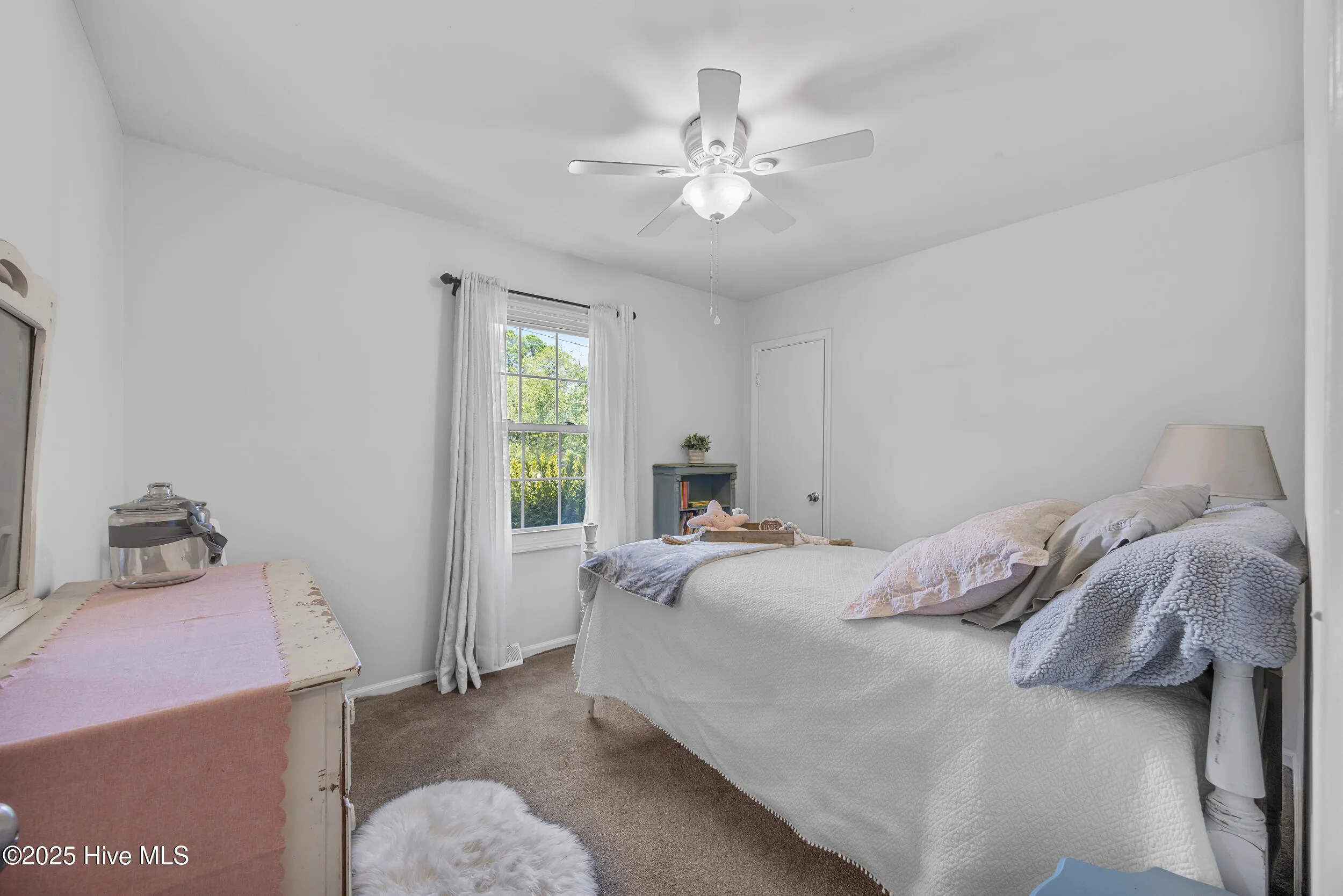 Wilmington, North Carolina 28411, United States, 3 Bedrooms Bedrooms, ,2 BathroomsBathrooms,Residential,Pending,181240