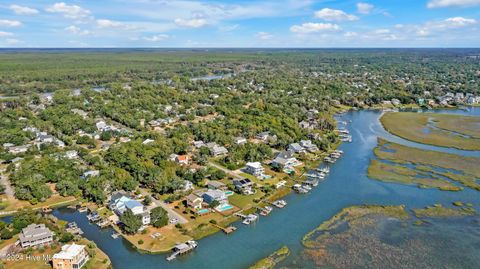 A home in Oak Island