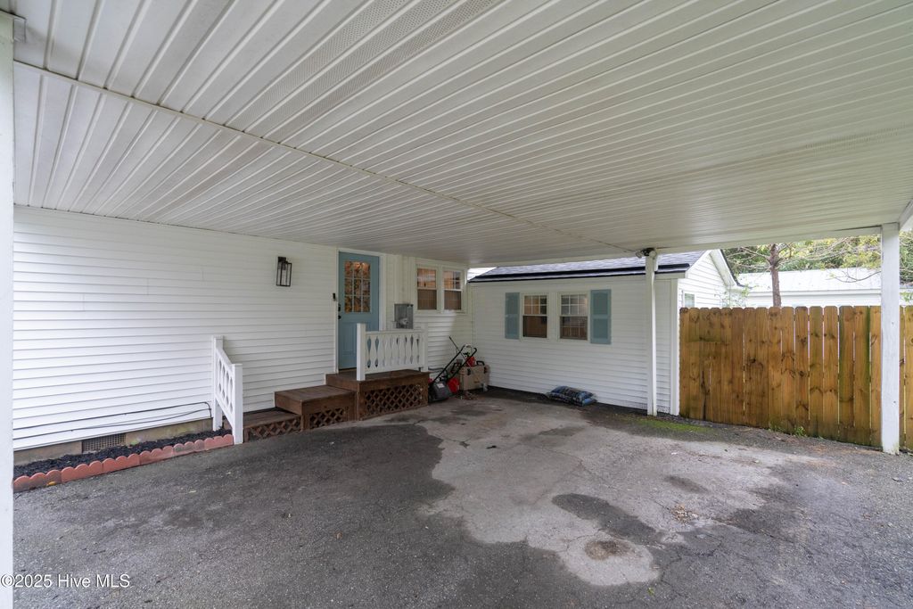 Photo of 149 Huffmantown Road, Richlands, NC 28574 (MLS # 100536527)