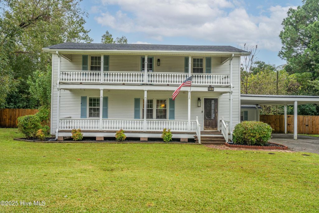 Photo of 149 Huffmantown Road, Richlands, NC 28574 (MLS # 100536527)