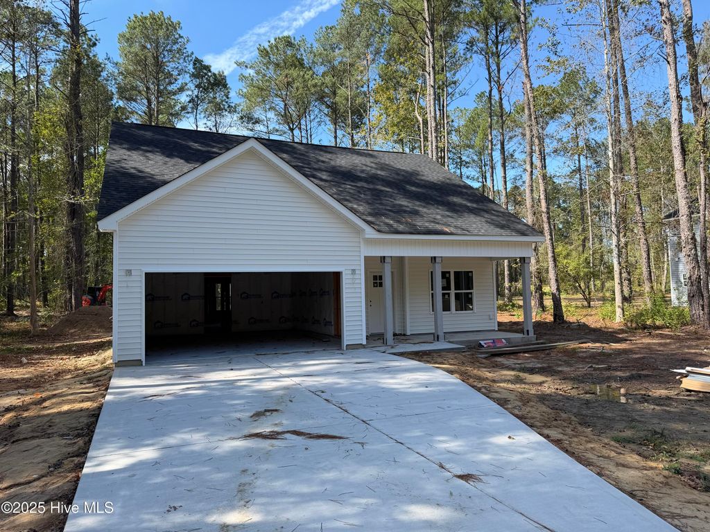 Photo of 2080 Page Road, Burgaw, NC 28425 (MLS # 100535426)