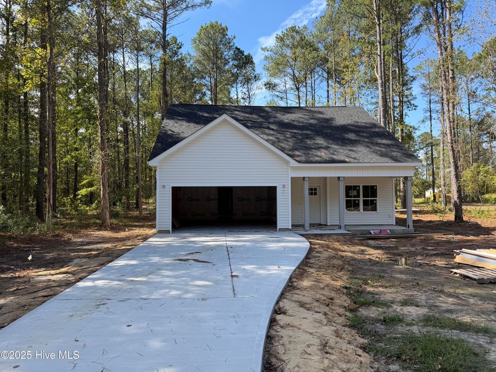 Photo of 2080 Page Road, Burgaw, NC 28425 (MLS # 100535426)