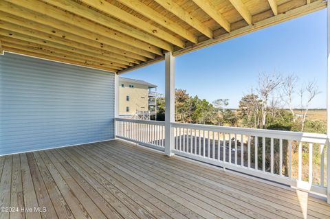 A home in North Topsail Beach