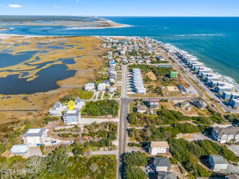 A home in North Topsail Beach