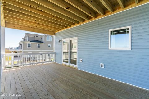 A home in North Topsail Beach