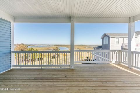 A home in North Topsail Beach