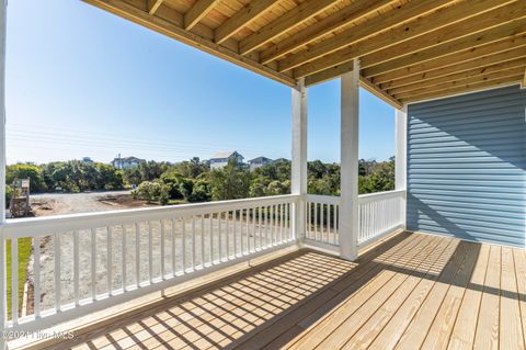 A home in North Topsail Beach