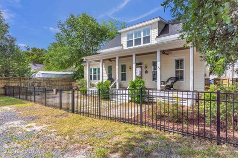 Photo of 311 College Street, Southport, NC 28461 (MLS # 100516979)