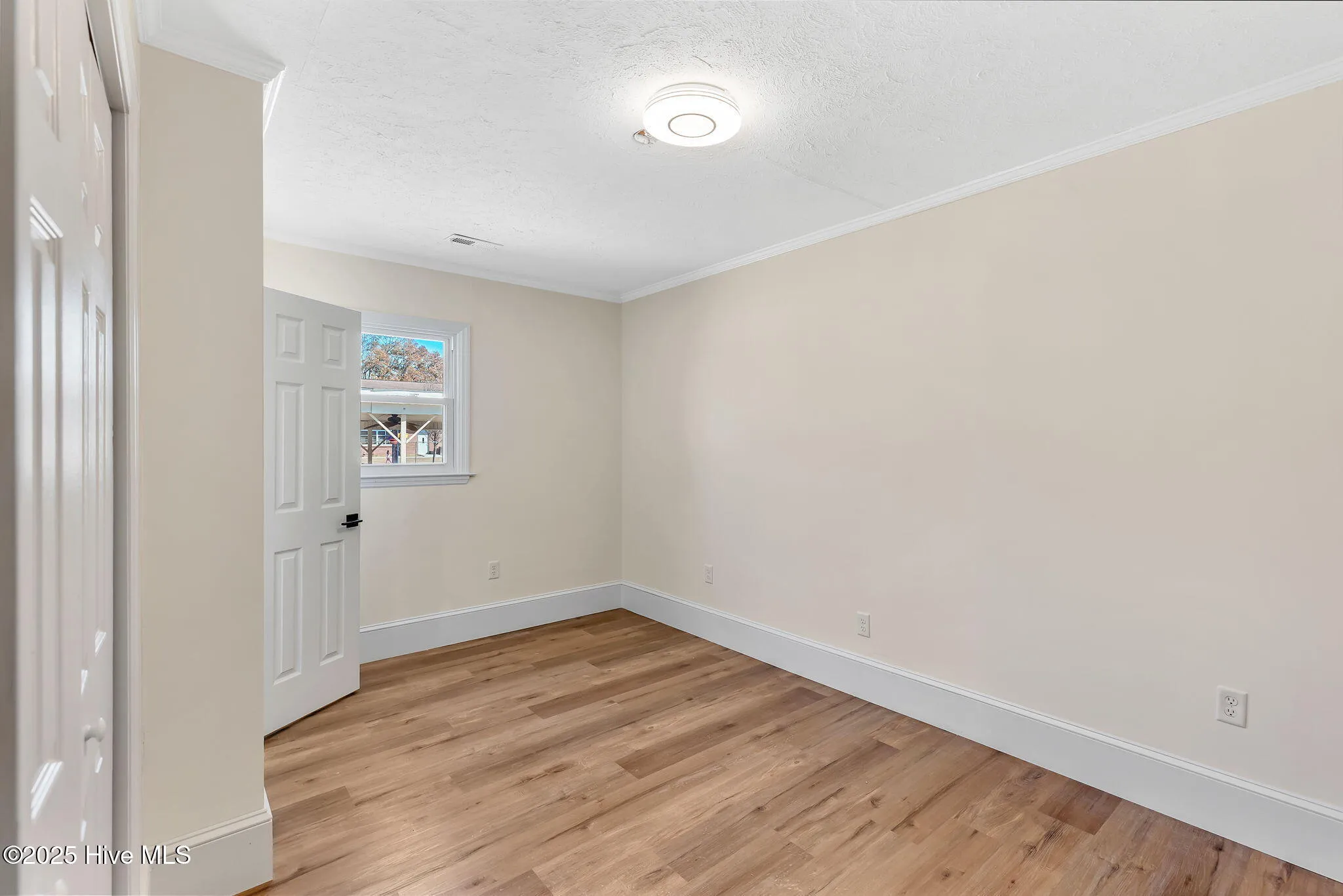 Burgaw, North Carolina 28425, United States, 3 Bedrooms Bedrooms, ,3 BathroomsBathrooms,Residential,Active,8464