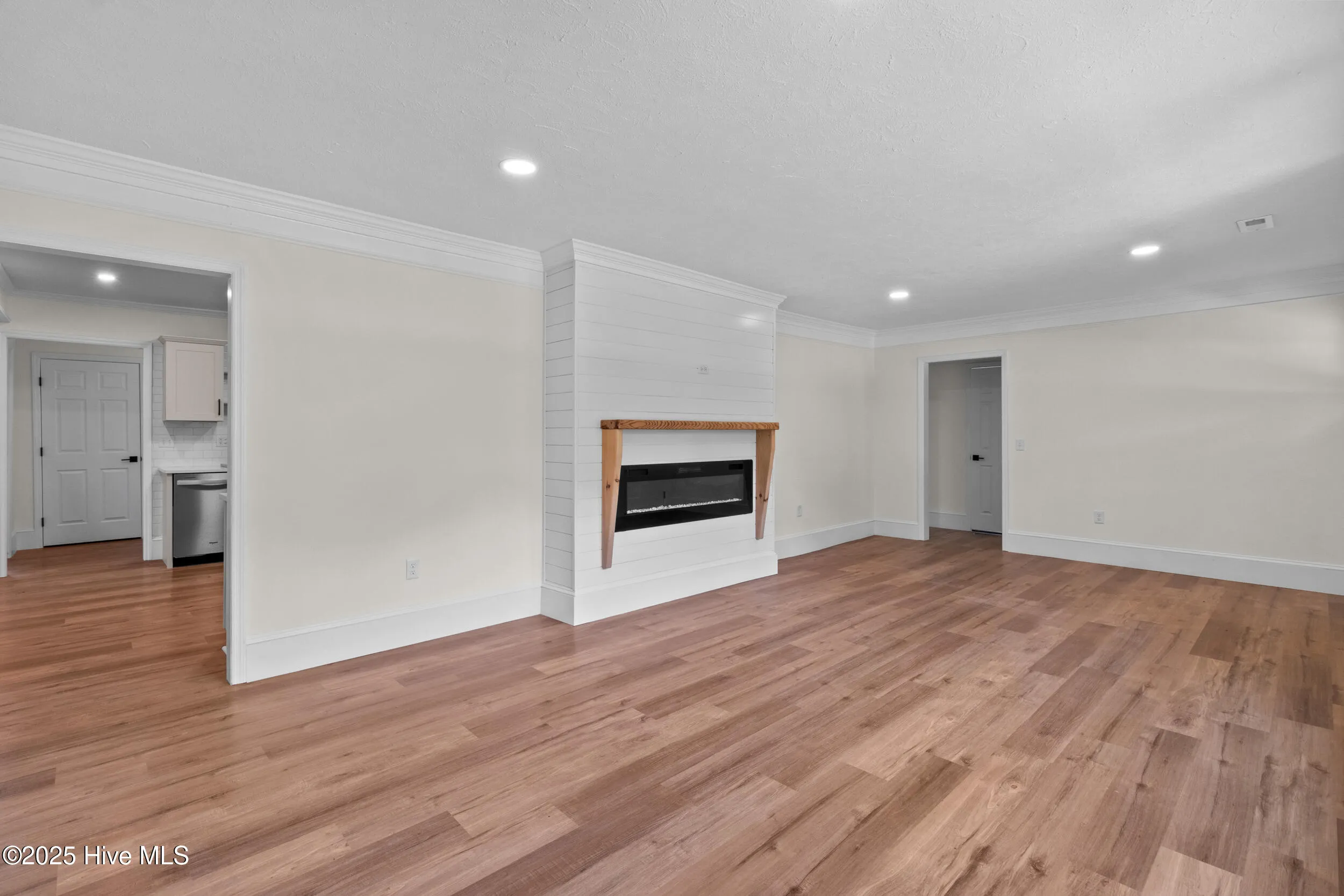 Burgaw, North Carolina 28425, United States, 3 Bedrooms Bedrooms, ,3 BathroomsBathrooms,Residential,Active,8464