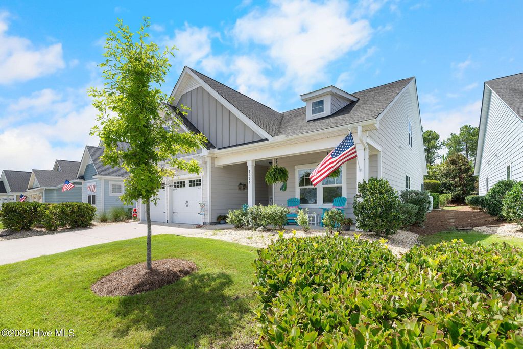 Photo of 3223 Bay Winds Drive, Southport, NC 28461 (MLS # 100520620)