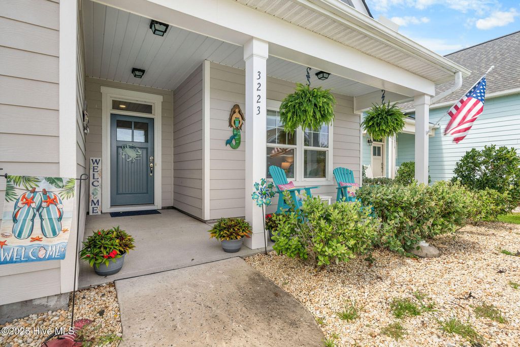 Photo of 3223 Bay Winds Drive, Southport, NC 28461 (MLS # 100520620)
