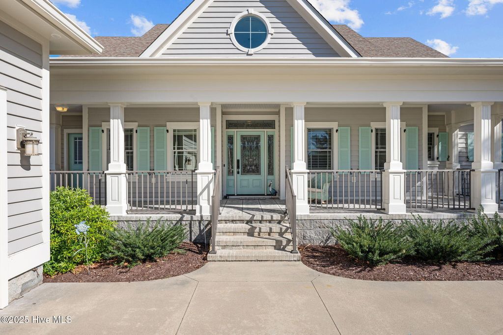 Photo of 1202 Neuse Drive, Oriental, NC 28571 (MLS # 100541854)