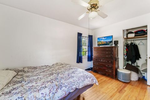 Tiny photo for 1419 Davis Street, Jacksonville, NC 28540 (MLS # 100536014)