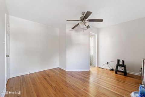 Tiny photo for 1419 Davis Street, Jacksonville, NC 28540 (MLS # 100536014)