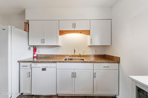 Tiny photo for 1419 Davis Street, Jacksonville, NC 28540 (MLS # 100536014)