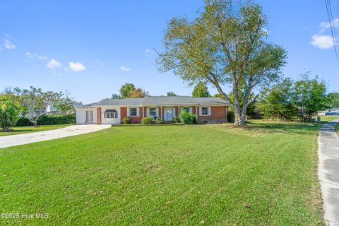 Tiny photo for 1419 Davis Street, Jacksonville, NC 28540 (MLS # 100536014)